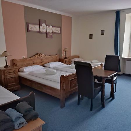 Garni Hotel Post Weißenstadt Exteriör bild