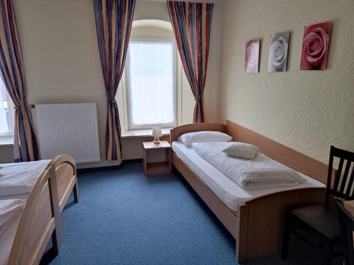 Garni Hotel Post Weißenstadt Exteriör bild